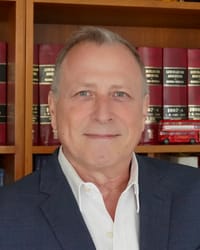 Dr. Fernán Vasen